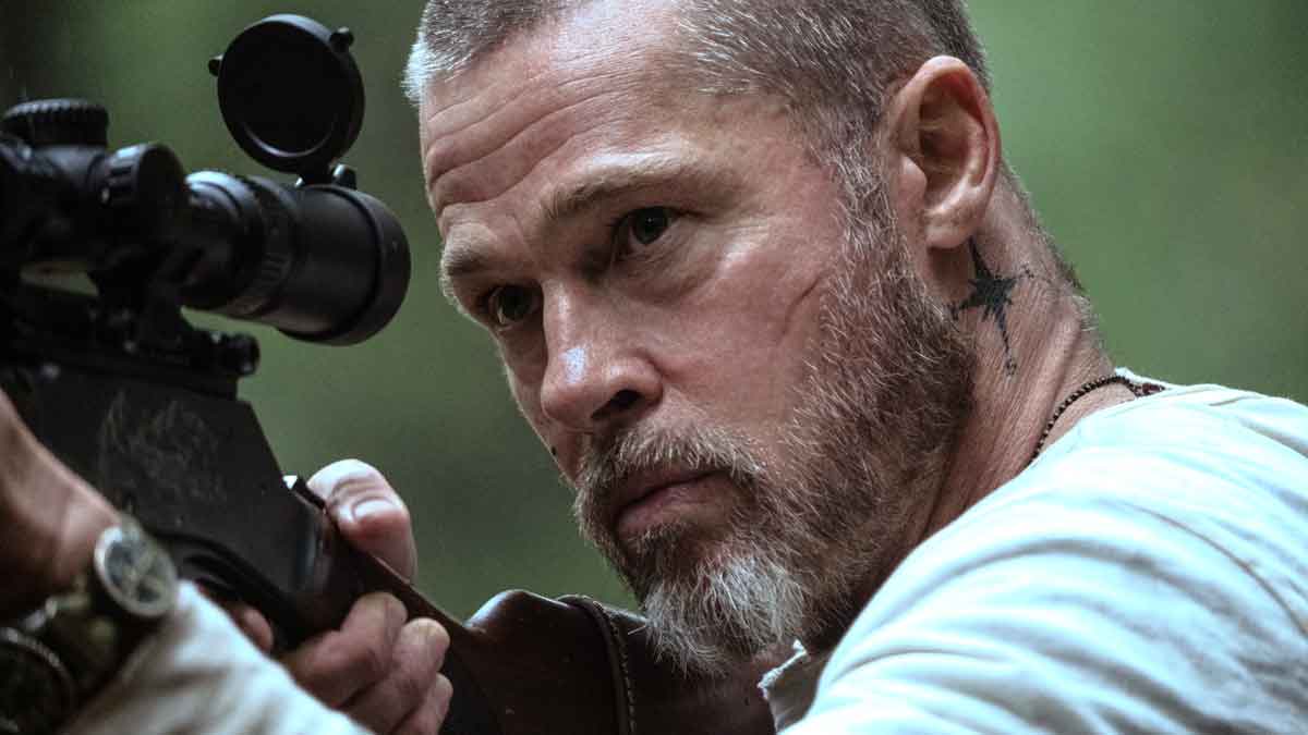 Crítica En el corazón de la bestia: Brad Pitt y su perro