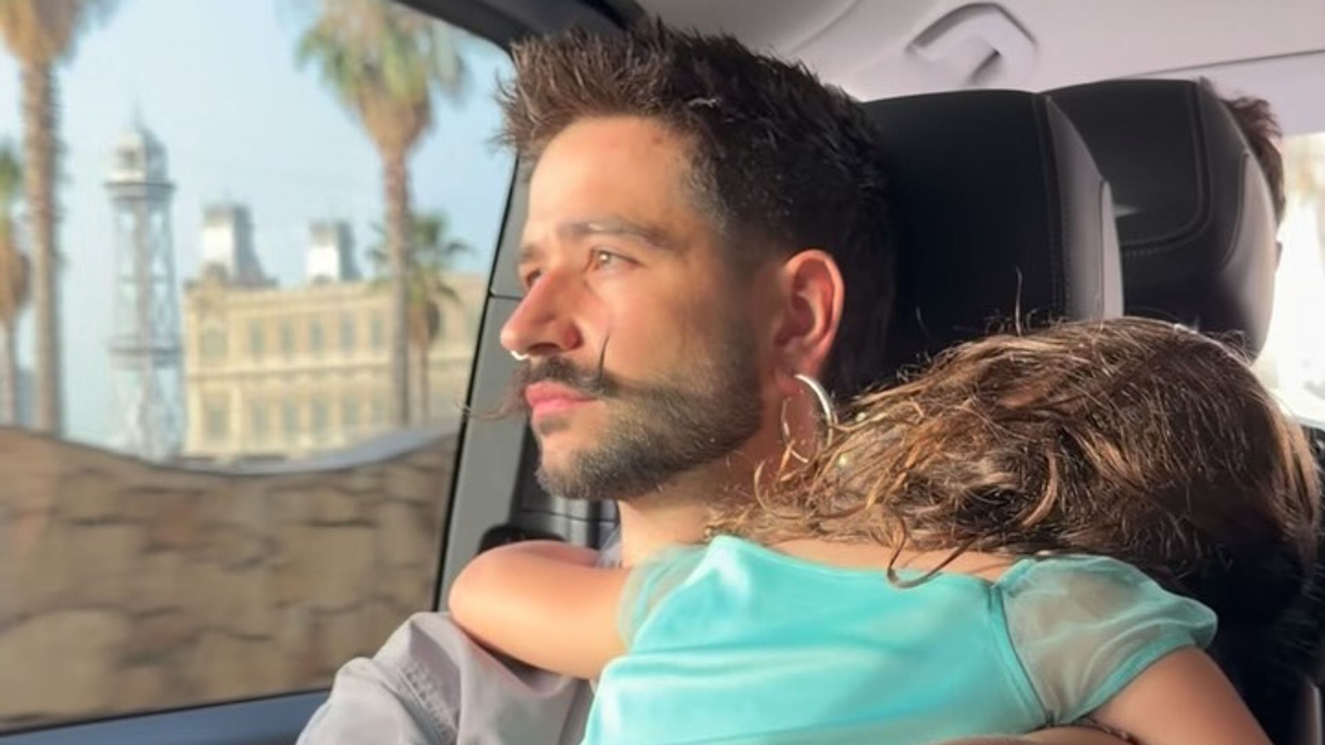 Camilo: por qué no quiere regalos para sus hijas