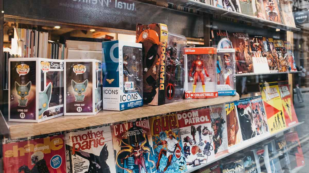 Cómo evitar estafas al comprar cómics y figuras online