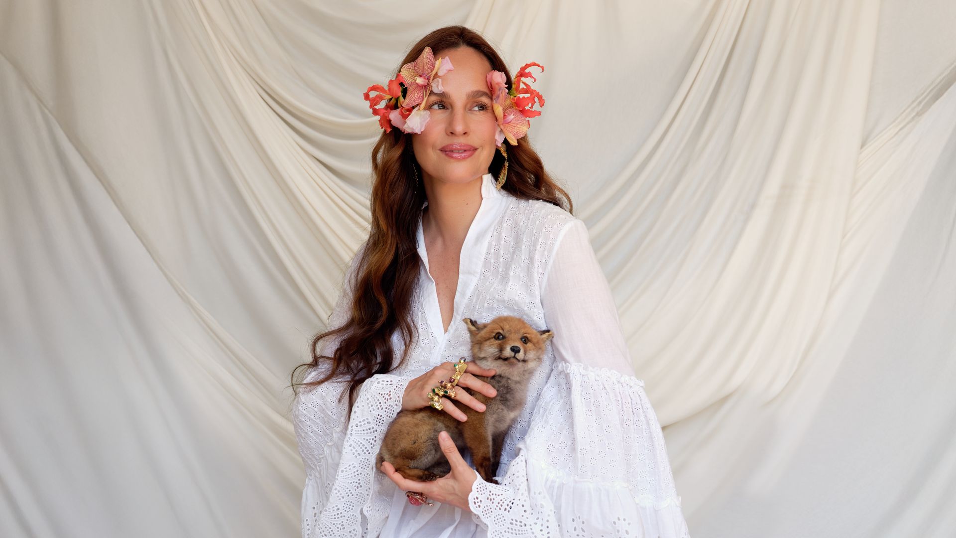 Daniela Villegas presenta sus nuevas colecciones de joyería