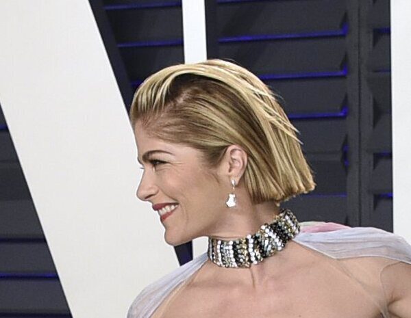 Selma Blair, arrestada por agredir a varias personas en un vuelo