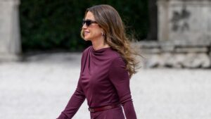 El vestido de Rania de Jordania ideal para boda de otoño